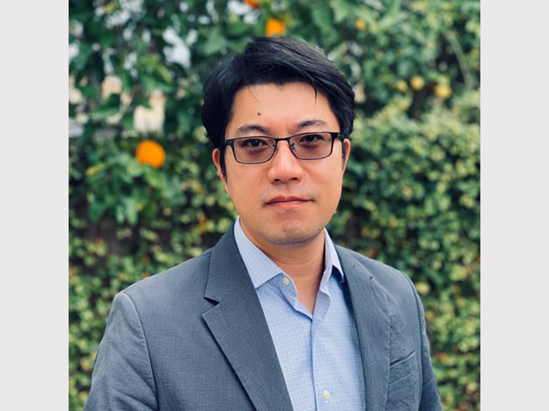 Photo of Yijin Liu